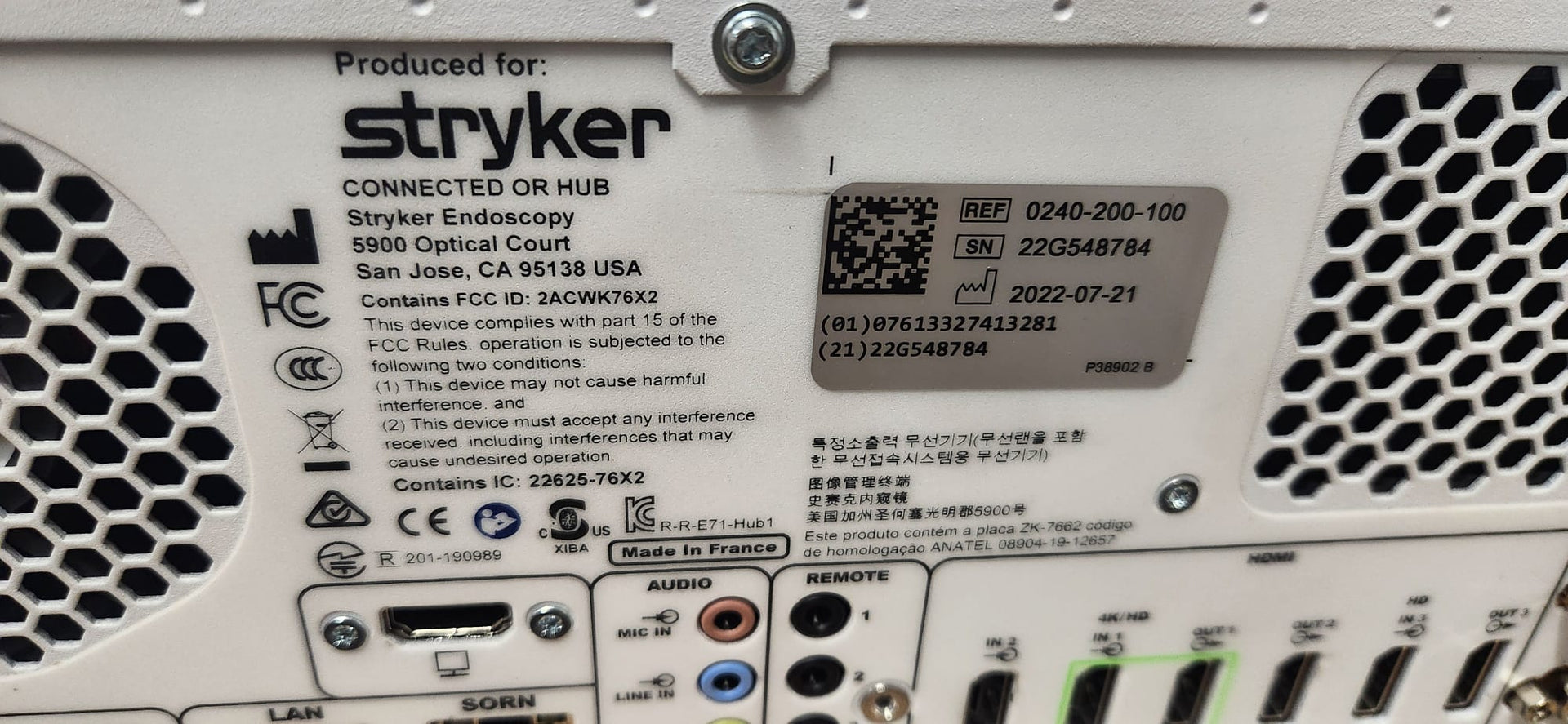 240-200-100 Stryker Connected OR Hub Base System