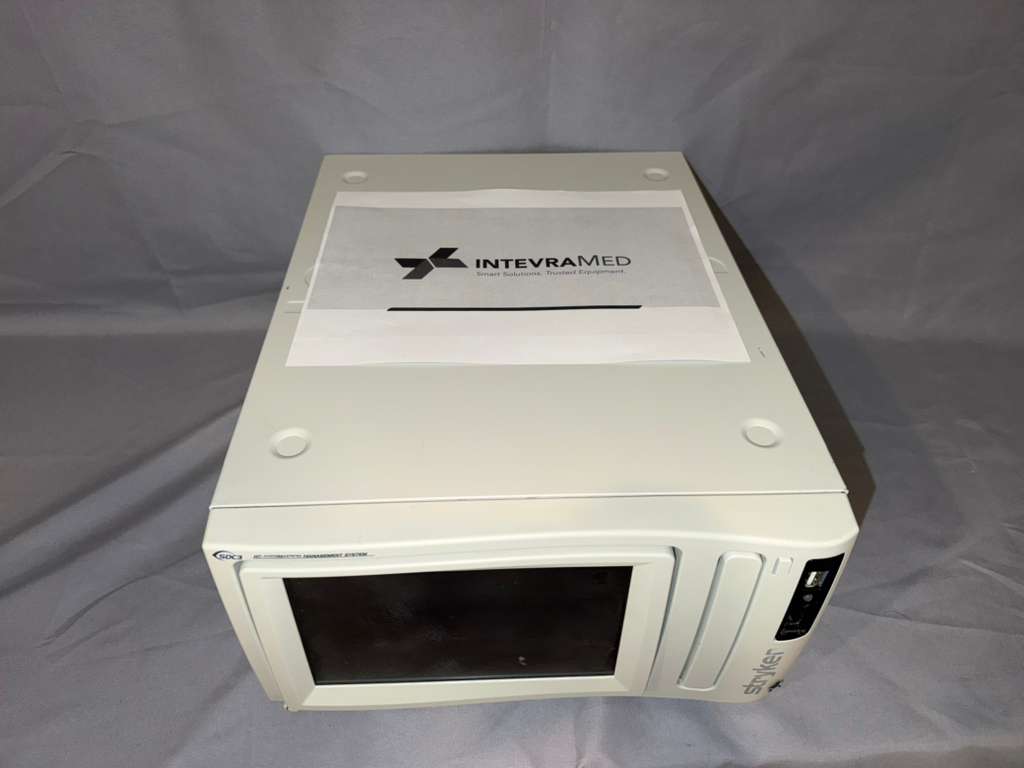 Stryker 1588 AIM Camera System - L10 Light Source, 26